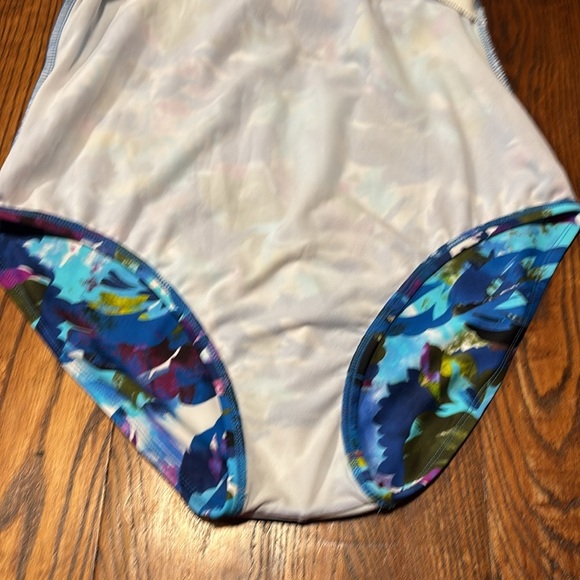 Catalina Swimsuit Blue Print Fully Lined Multi-Colored Size XL (16/18) - Picture 8 of 10